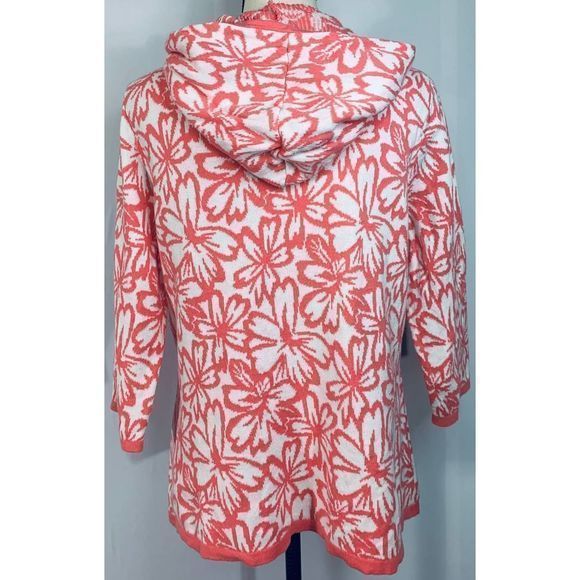 Christopher & Banks Pink‎ & White Floral Sweater M - Picture 3 of 5